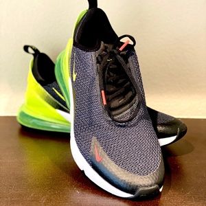 Nike Air Max 270